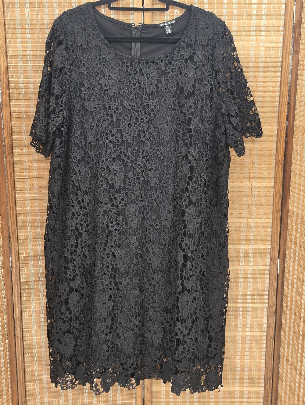 Nina Leonard Black Floral Lace Shift Dress Size 3X